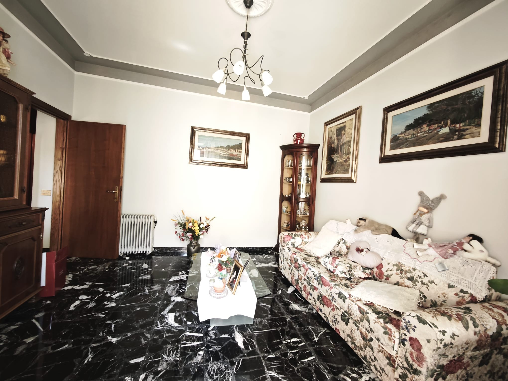 Townhouse in Volterra
