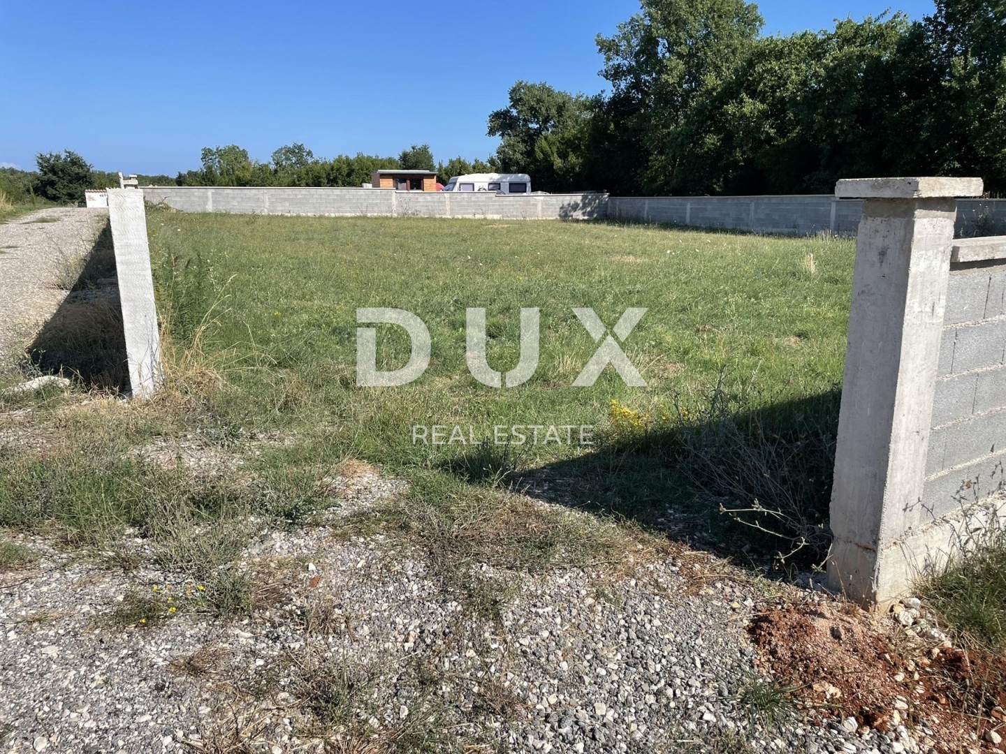 Istria, Loborika - Fenced Building Land in a Dead End Street 770 M2