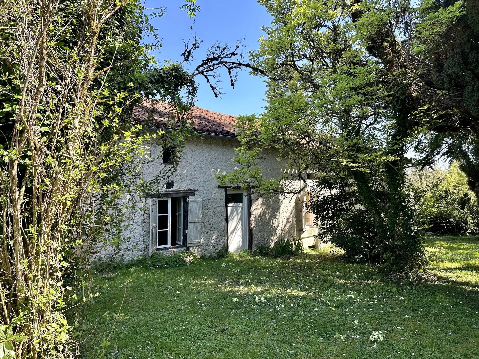 Traditional Stone House in a Pretty Hamlet