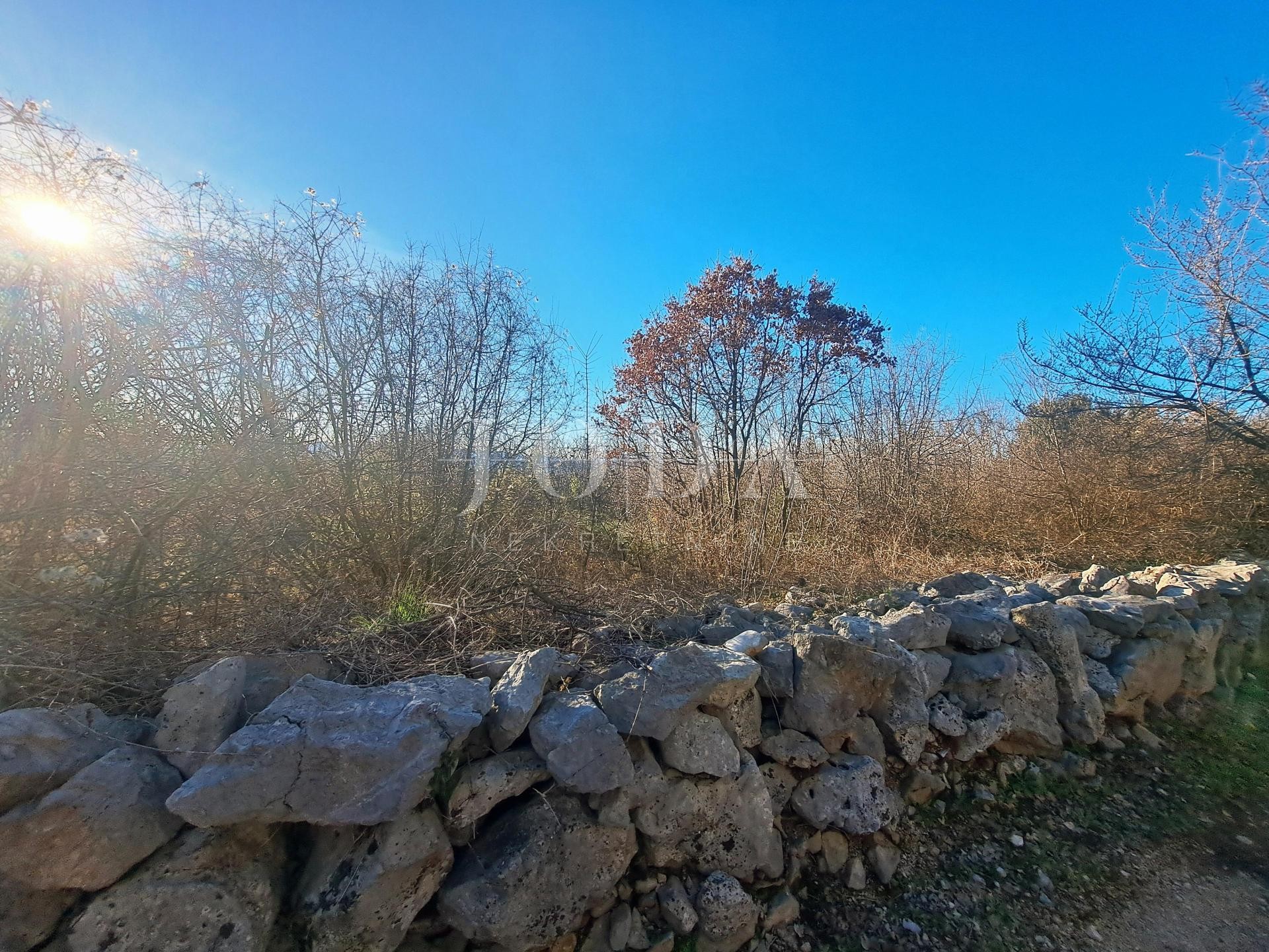 Land in Malinska-dubašnica