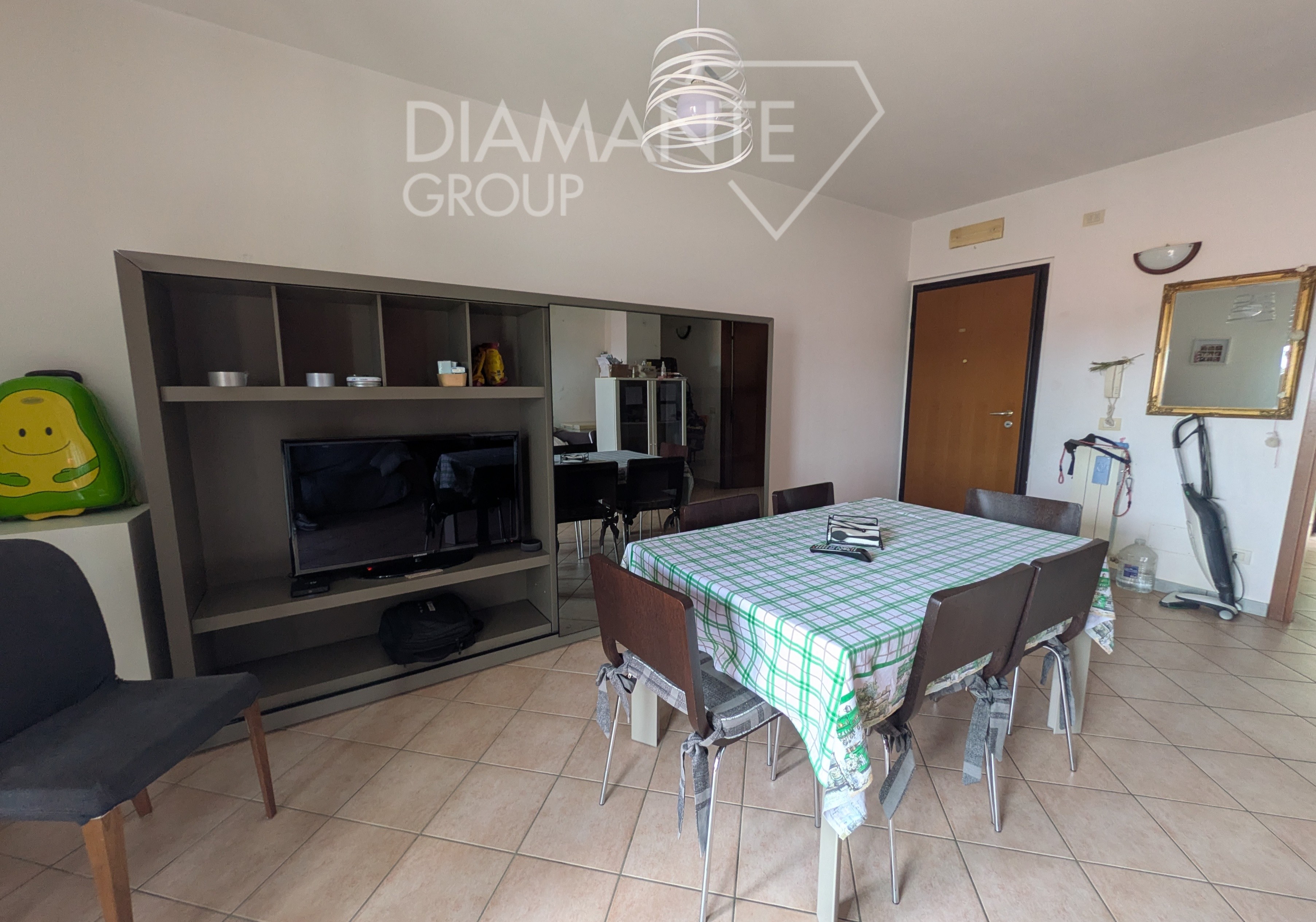 SI4367 - First-floor apartment with elevator