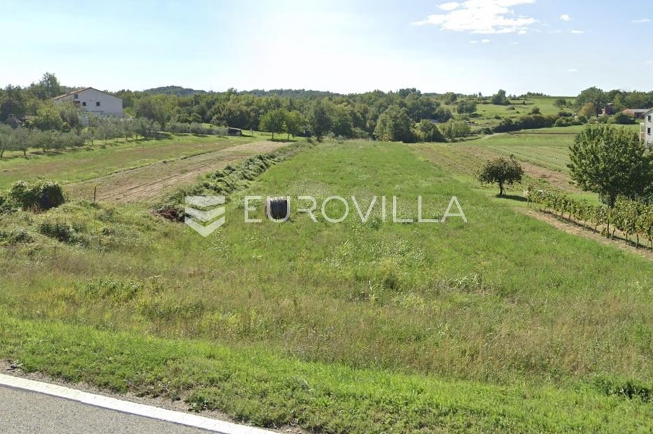 Gračišće, Marcani - Attractive Building Plots 3275 M² - Top Offer