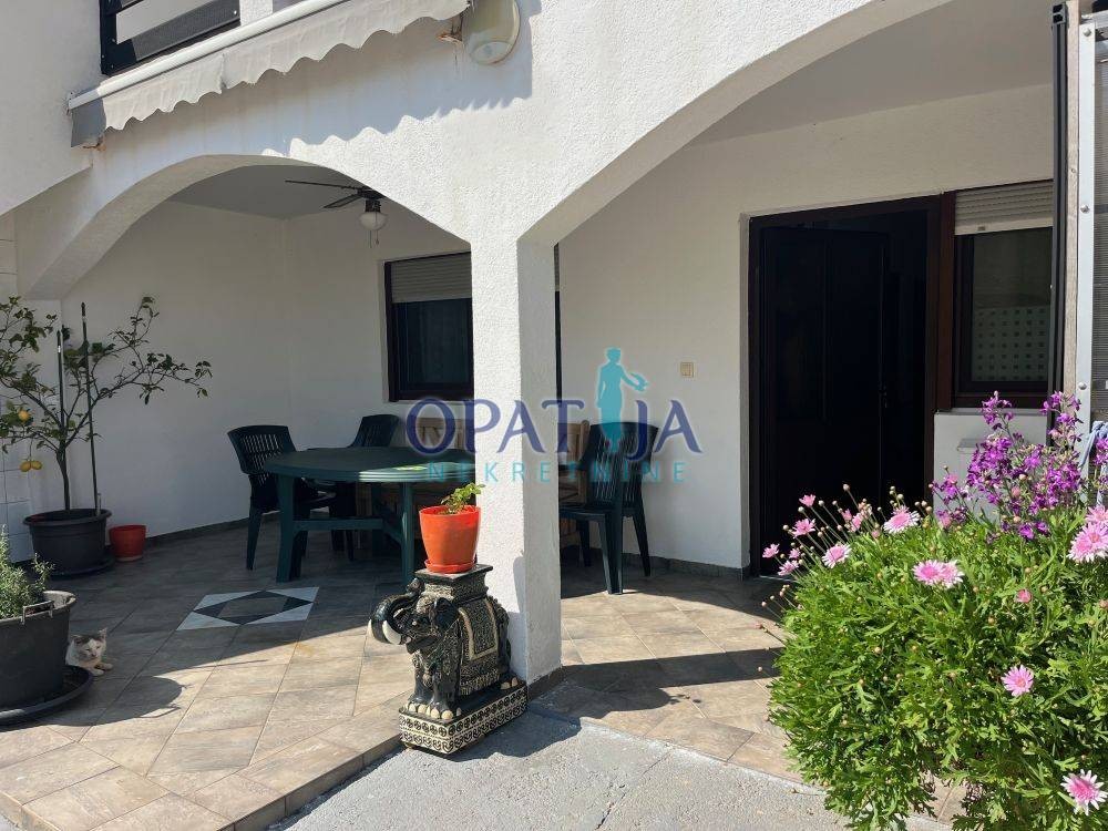 Apartment in Vir